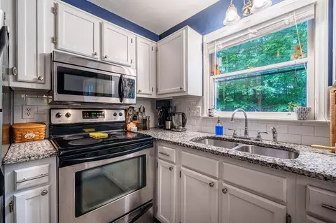 8 Rabbits Glen Ter, Durham, NC 27713 photo 9