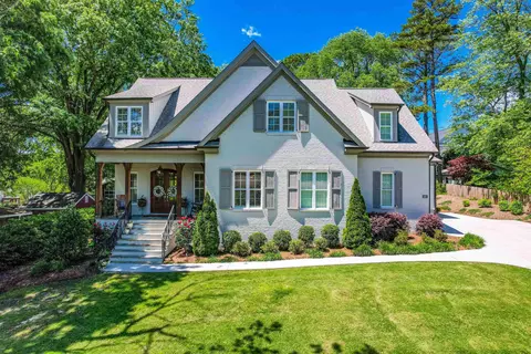 5405 Overlook Dr, Raleigh, NC 27609