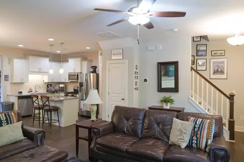 2001 E Main St, Durham, NC 27703 photo 2