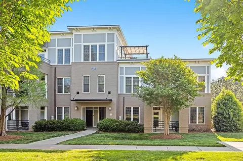 501 Finsbury St #107, Durham, NC 27703