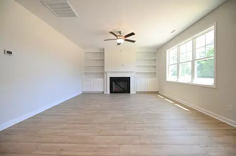 92 E Sand Luggs Ct, Angier, NC 27501 photo 7