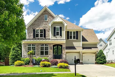 504 Redhill Rd, Holly Springs, NC 27540