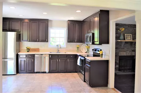 3143 Eric St, Willow Spring, NC 27592 photo 10
