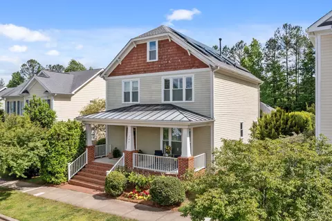 145 Kingsport Rd, Holly Springs, NC 27540