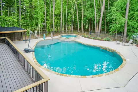 2215 Umstead Rd, Durham, NC 27712 photo 41