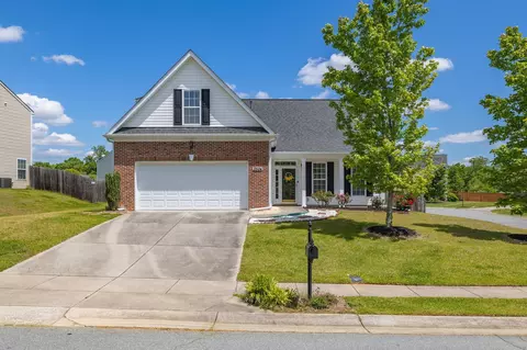 2524 Covington Loop, Graham, NC 27253 photo 1