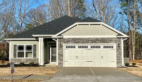 172 Southern Estates Dr, Sanford, NC 27330