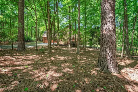 1102 Tallyho Trl, Chapel Hill, NC 27516