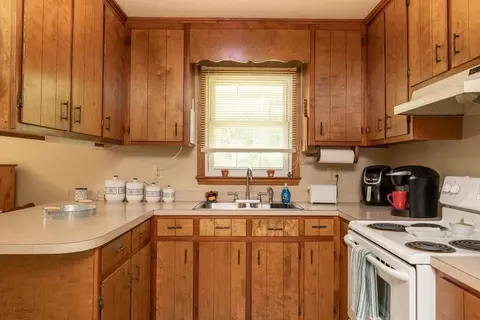 302 E C St, Butner, NC 27509 photo 12
