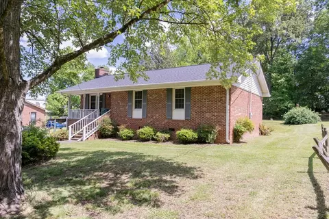 302 E C St, Butner, NC 27509 photo 2