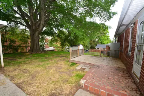 607 Cecil St, Durham, NC 27707 photo 9