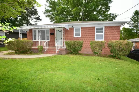 607 Cecil St, Durham, NC 27707 photo 1