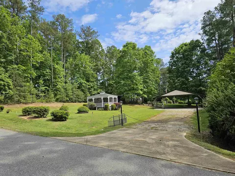 118 Wanna Dr, Louisburg, NC 27549