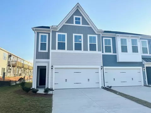 261 Pansy Park #283, Clayton, NC 27520
