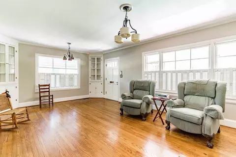 902 S First St, Smithfield, NC 27577 photo 5
