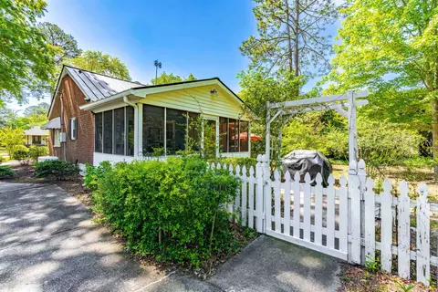 902 S First St, Smithfield, NC 27577 photo 23