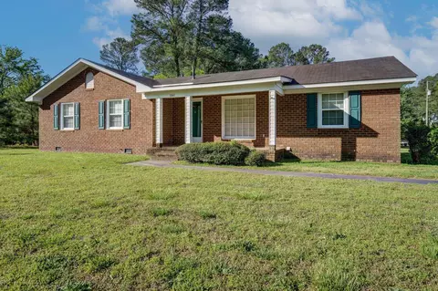 1841 Hunter Hill Rd, Rocky Mount, NC 27804
