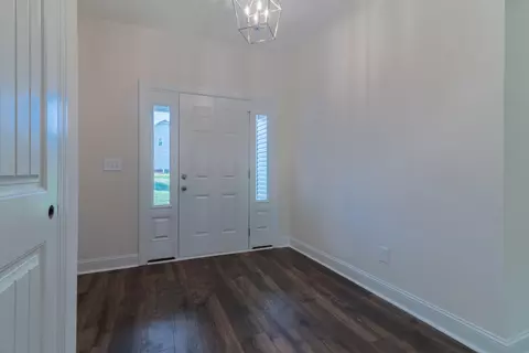 49 Cedarbrook Dr, Benson, NC 27504 photo 3