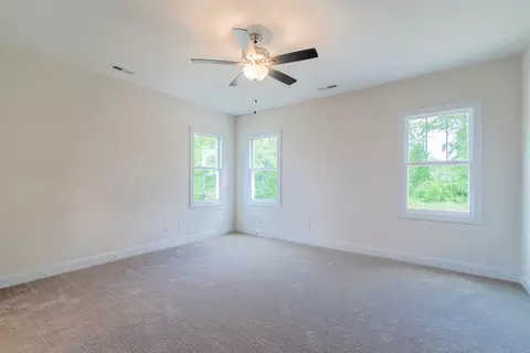49 Cedarbrook Dr, Benson, NC 27504 photo 13