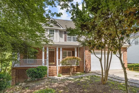 102 Murdock Creek Ct, Cary, NC 27519