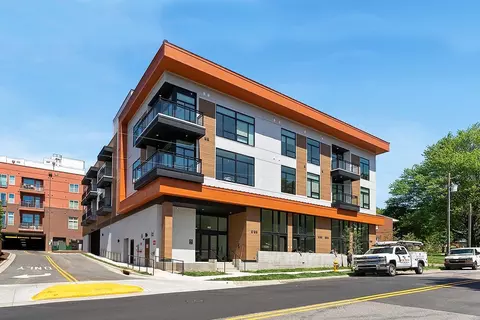 615 Daniels St #112, Raleigh, NC 27605