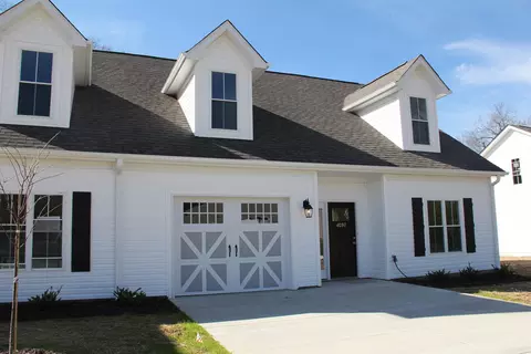 4089 Northrop Dr, Haw River, NC 27258