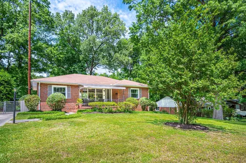 703 E Hammond St, Durham, NC 27704 photo 2