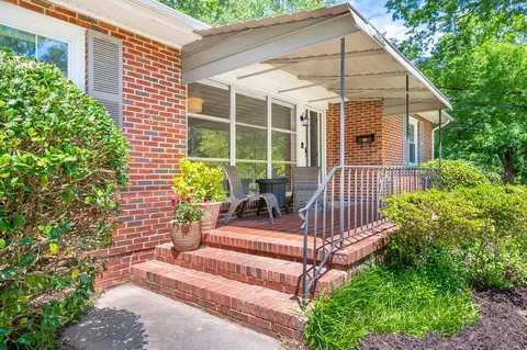 703 E Hammond St, Durham, NC 27704 photo 3