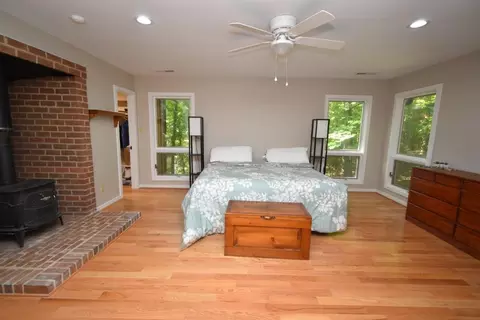 408 Constitution Dr, Durham, NC 27705 photo 28