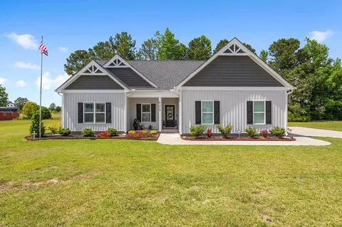 219 Winterlochen Dr, Dunn, NC 28334