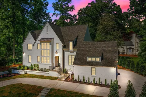 2453 W Lake Dr, Raleigh, NC 27609
