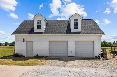 1085 W Core Rd, Dunn, NC 28334 photo 6
