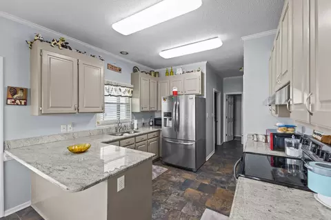 1085 W Core Rd, Dunn, NC 28334 photo 10