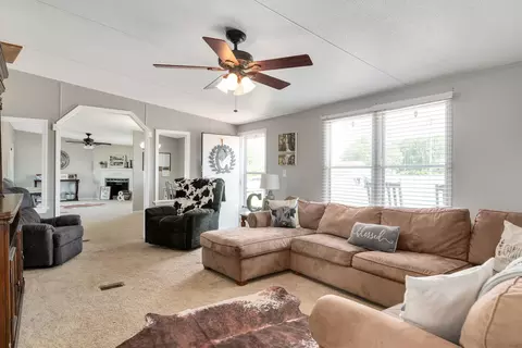 21 Seth Ln, Dunn, NC 28334 photo 10