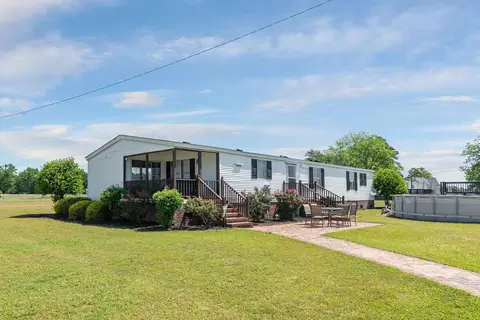 21 Seth Ln, Dunn, NC 28334 photo 4