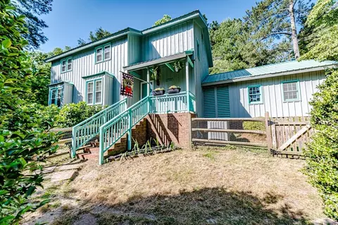 6016 Thrush Cir, Sanford, NC 27332