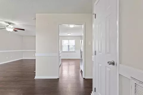 115 Danbury Ct, Willow Spring, NC 27592 photo 3