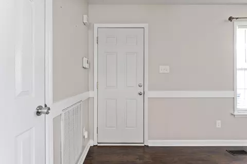115 Danbury Ct, Willow Spring, NC 27592 photo 4