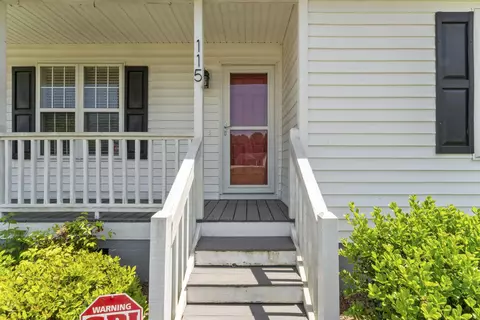 115 Danbury Ct, Willow Spring, NC 27592 photo 2