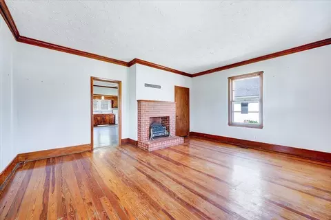 407 W E St, Erwin, NC 28339 photo 8