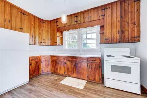 407 W E St, Erwin, NC 28339 photo 13