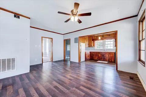 407 W E St, Erwin, NC 28339 photo 16