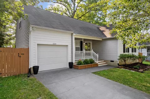 223 Ruby Rdg, Durham, NC 27703 photo 2