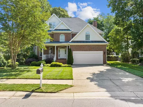 6216 Belle Crest Dr, Raleigh, NC 27612