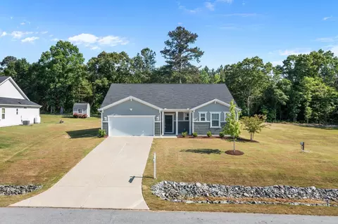 91 Allwood Dr, Fuquay Varina, NC 27526
