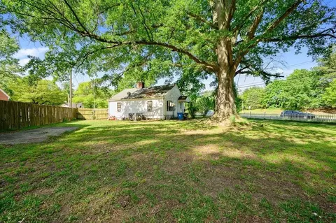 1418 Leon St, Durham, NC 27705 photo 6