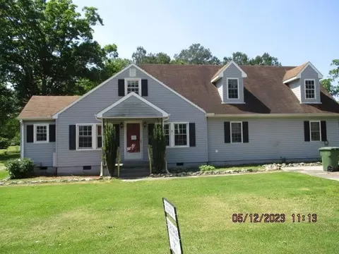 1509 Bolling Rd, Roanoke Rapids, NC 27870