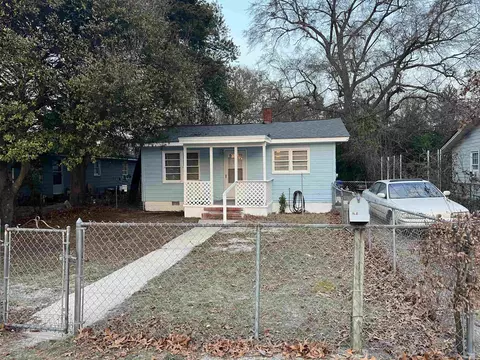 205 S 5th, Spring Lake, NC 28390