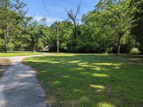 620 Viola St E, Wilson, NC 27893 photo 9