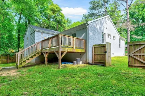 716 E Hammond St, Durham, NC 27704 photo 4